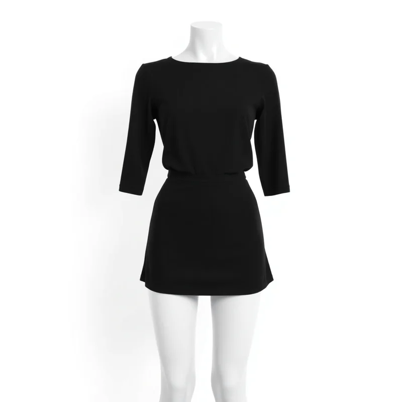 Vestido Curto Acinturado Preto